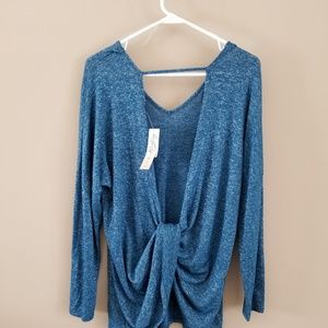 Como Vintage Scoop Open Back Shirt